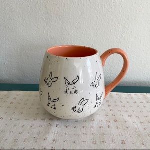 Bunny coffee mug (cream/peach)